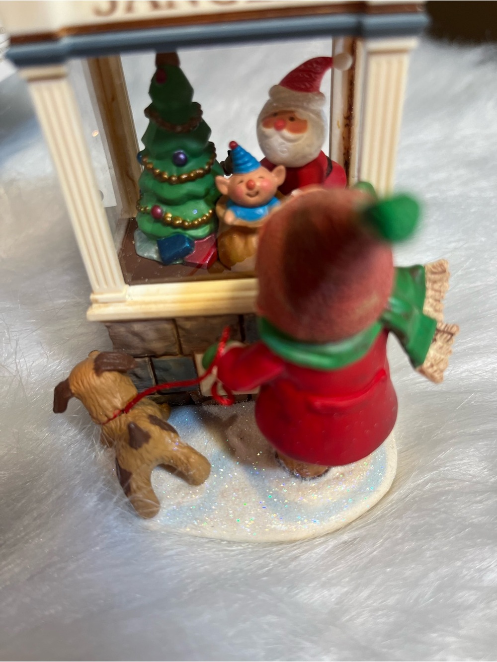 Hallmark Keepsake Ornament "Christmas Window 2012"